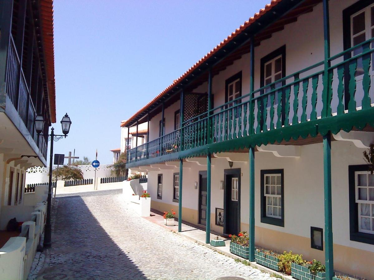 Starfish Beach House São Pedro de Muel Buitenkant foto