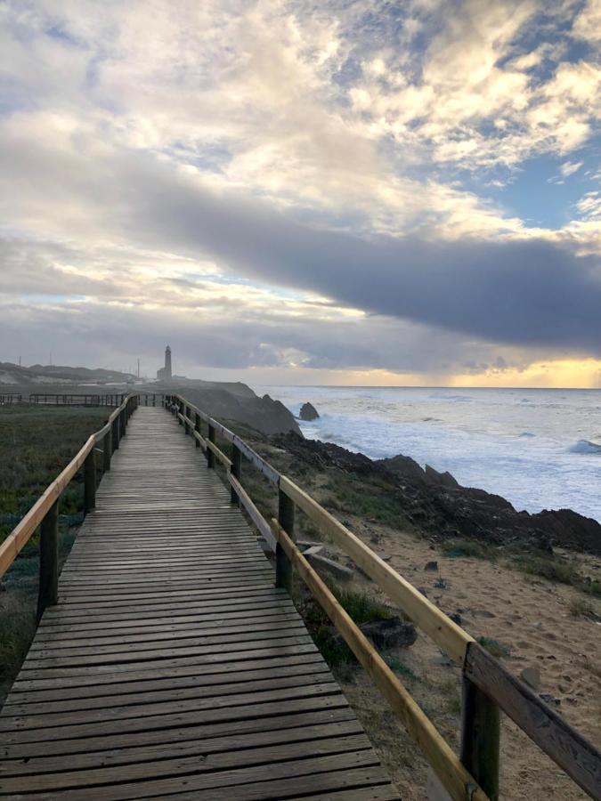 Starfish Beach House São Pedro de Muel Buitenkant foto